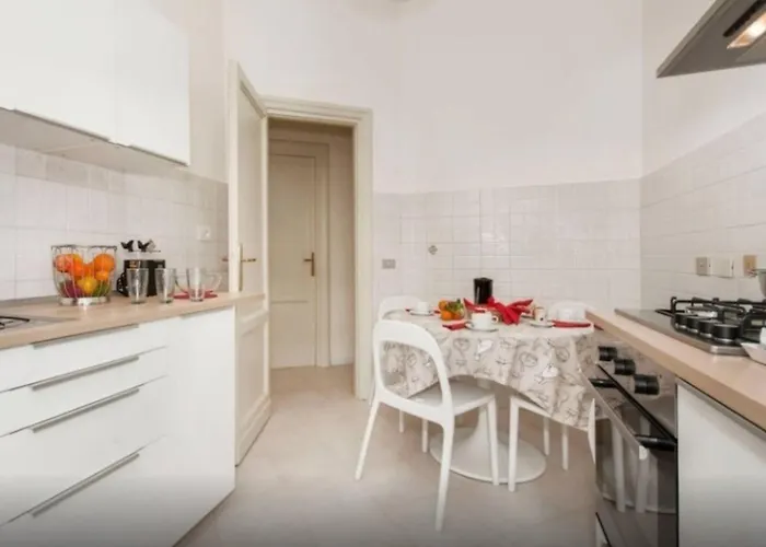 Re Di House Apartament *