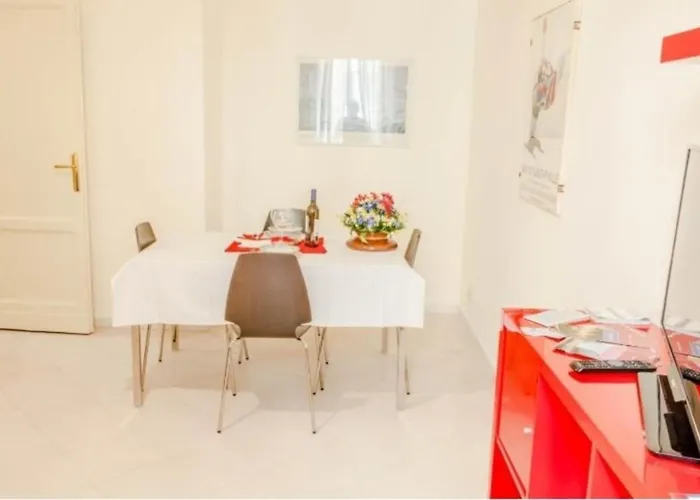 Apartament Re Di House *